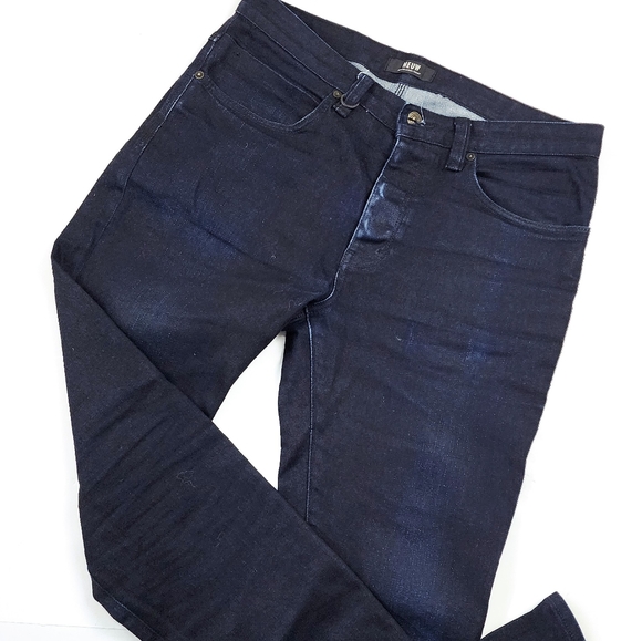 Neuw womens jeans size 31 Like new . - Picture 2 of 6